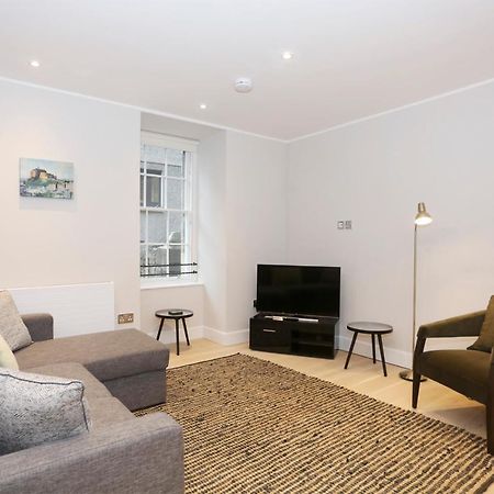 Apartament Joivy Modern And Airy Flat On The Historic Royal Mile Edynburg Zewnętrze zdjęcie