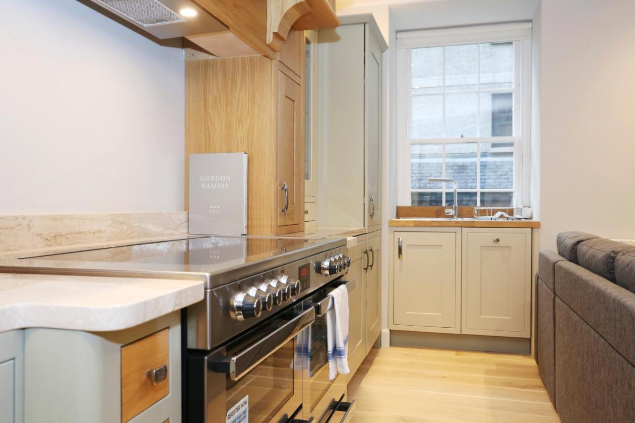 Apartament Joivy Modern And Airy Flat On The Historic Royal Mile Edynburg Zewnętrze zdjęcie