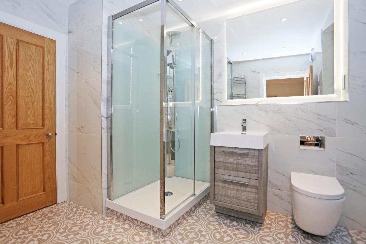 Apartament Joivy Modern And Airy Flat On The Historic Royal Mile Edynburg Zewnętrze zdjęcie